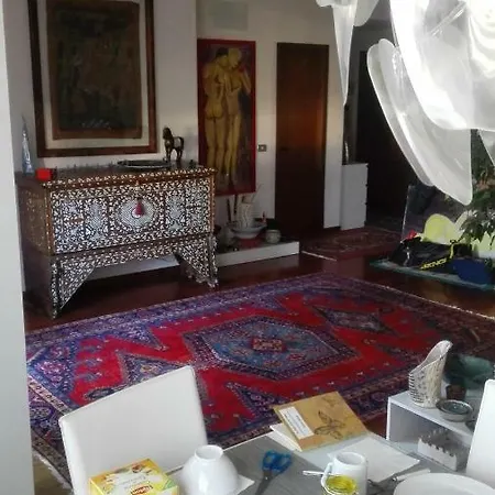 Bed and Breakfast A Casa Di Rob Βερόνα